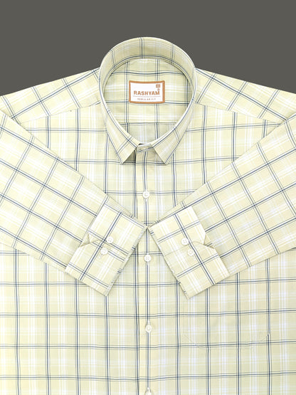 Faenza Premium Cotton Black And White Checks On Butter Cream Formal Shirt For men